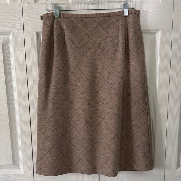 Vintage Pendleton Brown Plaid A-Line Skirt Sz 12 Made in USA - Picture 5 of 5